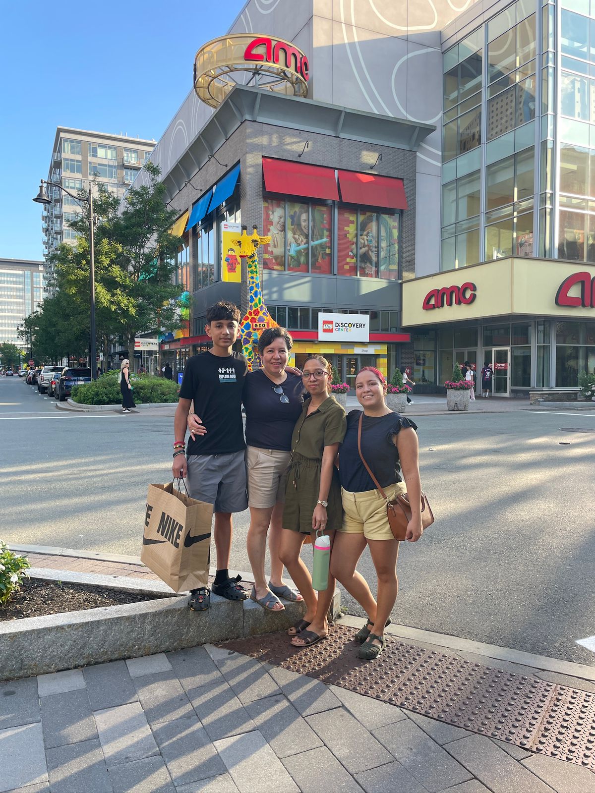 Foto de NEW YORK - WhatsApp Image 2025-08-13 at 12.53.37 PM (2).jpeg